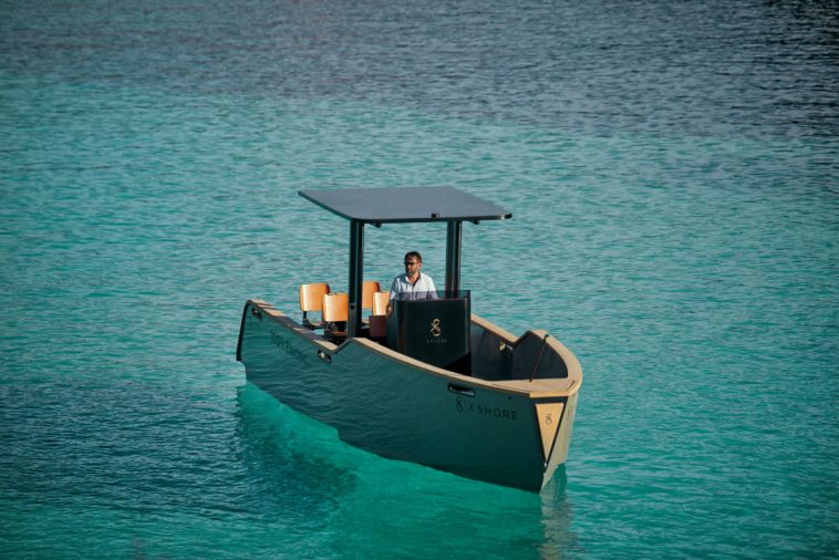 © X Shore Bateau Electrique Suédois