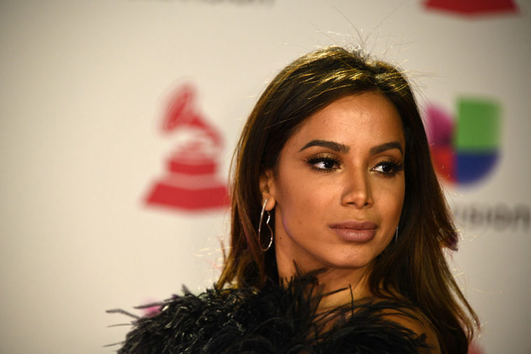 La chanteuse brésilienne Anitta arrive à la 19ème cérémonie des Latin Grammy Awards à Las Vegas © Bridget Bennett / AFP