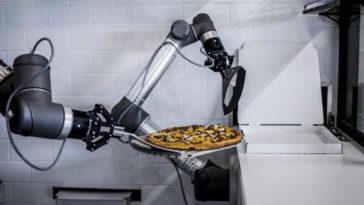 Le robot de Pazzi © Courtesy of EKIM / Pazzi