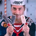Jordi Roca présente sa collection de glaces à l'effigie de la saison 3 de "Stranger Things" © Courtesy of Rocambolesc Gelateria