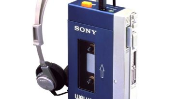 Le tout premier Walkman signé Sony est sorti au Japon le 1er juillet 1979. © sony